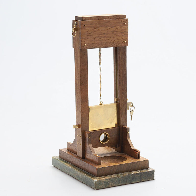 🎩 Vintage Solid Wood Desktop Cigar Cutter: Heavy-Duty Mechanical Guillotine Trimmer! ⚔️