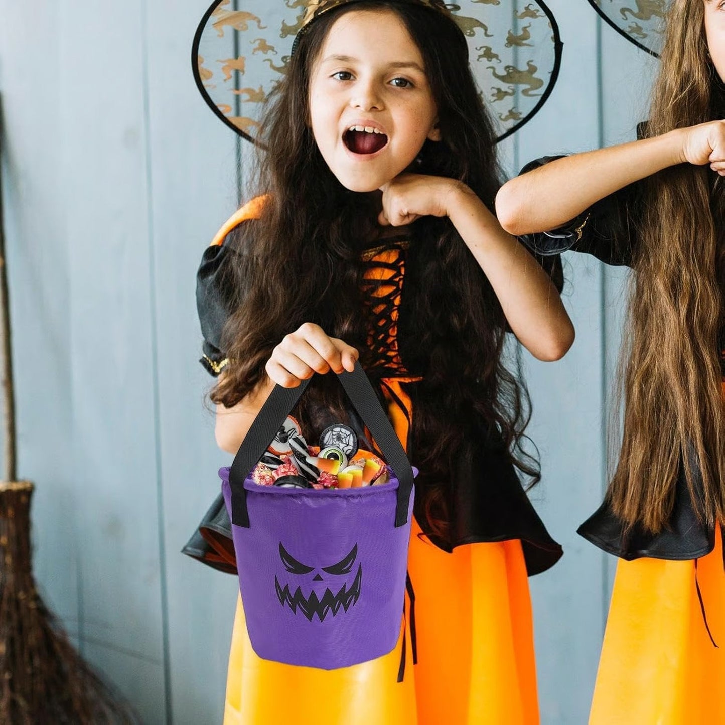 👻 Glow-in-the-Dark Halloween Candy Basket – LED Trick-or-Treat Bag👻