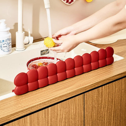 💦20-Inch Silicone Sink Splash Guard with Suction Cups– Keep Counters Dry & Splash-Free