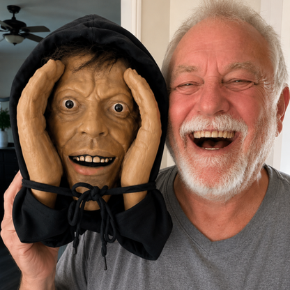 👀 Creepy Window Prank Prop