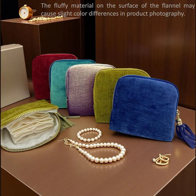 💎Luxe Velvet Travel Jewelry Organizer – 5-Compartment Tangle-Free Storage Bag with Secure Tassel Zipper ✨