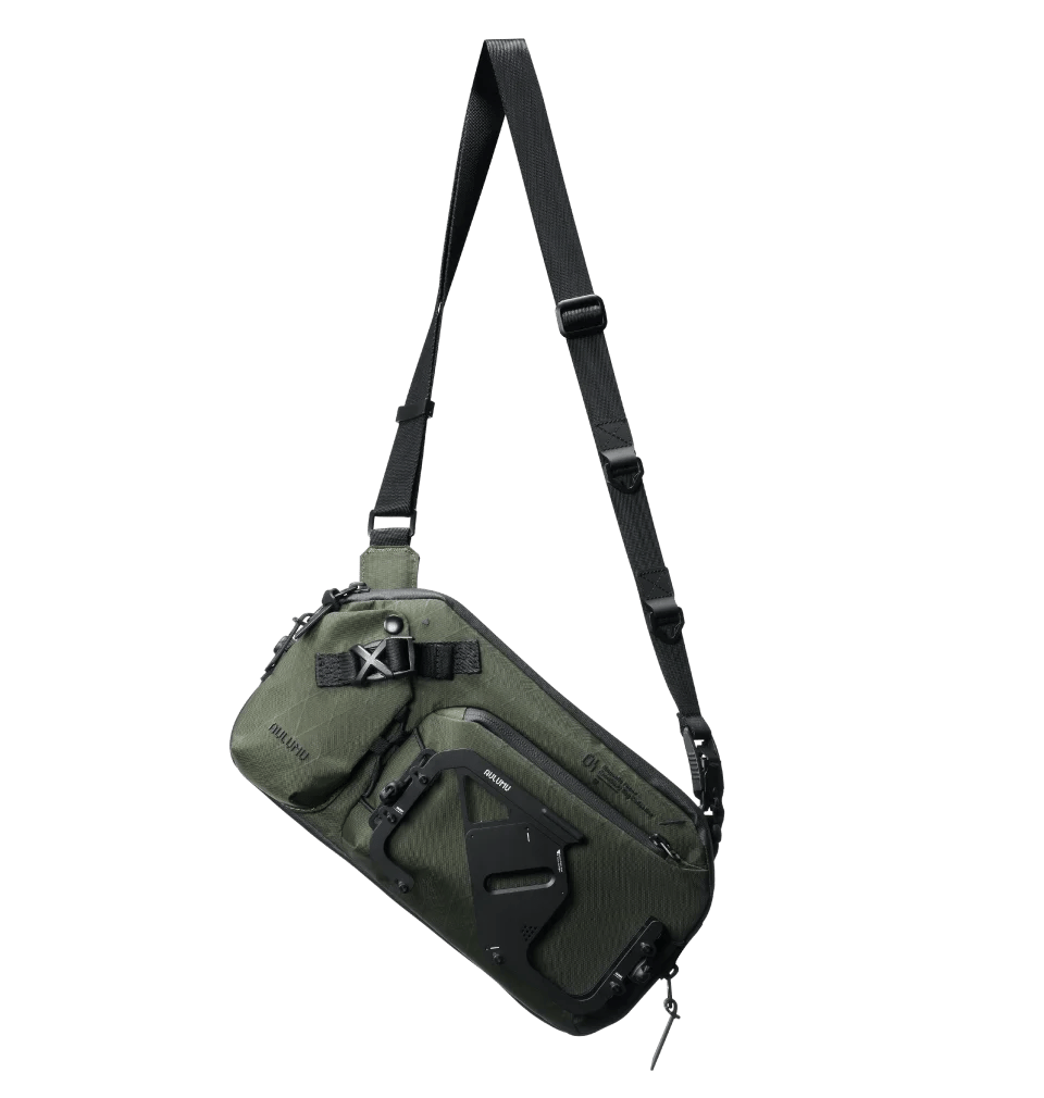 AULUMU B01 Urban Transit Sling Bag – Expandable Storage with Magnetic Phone Mount