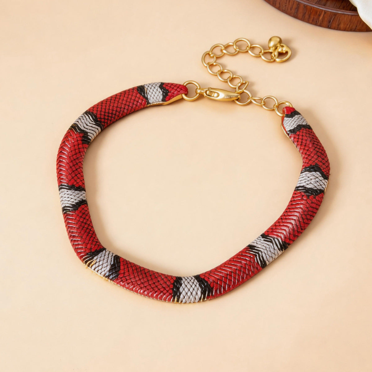 🐍❤️✨ Bold Red & Black Snake Statement Necklace 🖤🤍🔥 Unique Woven Snake-Style Choker Jewelry 💎🌹 Edgy Gothic Fashion Accessory ✨🎁