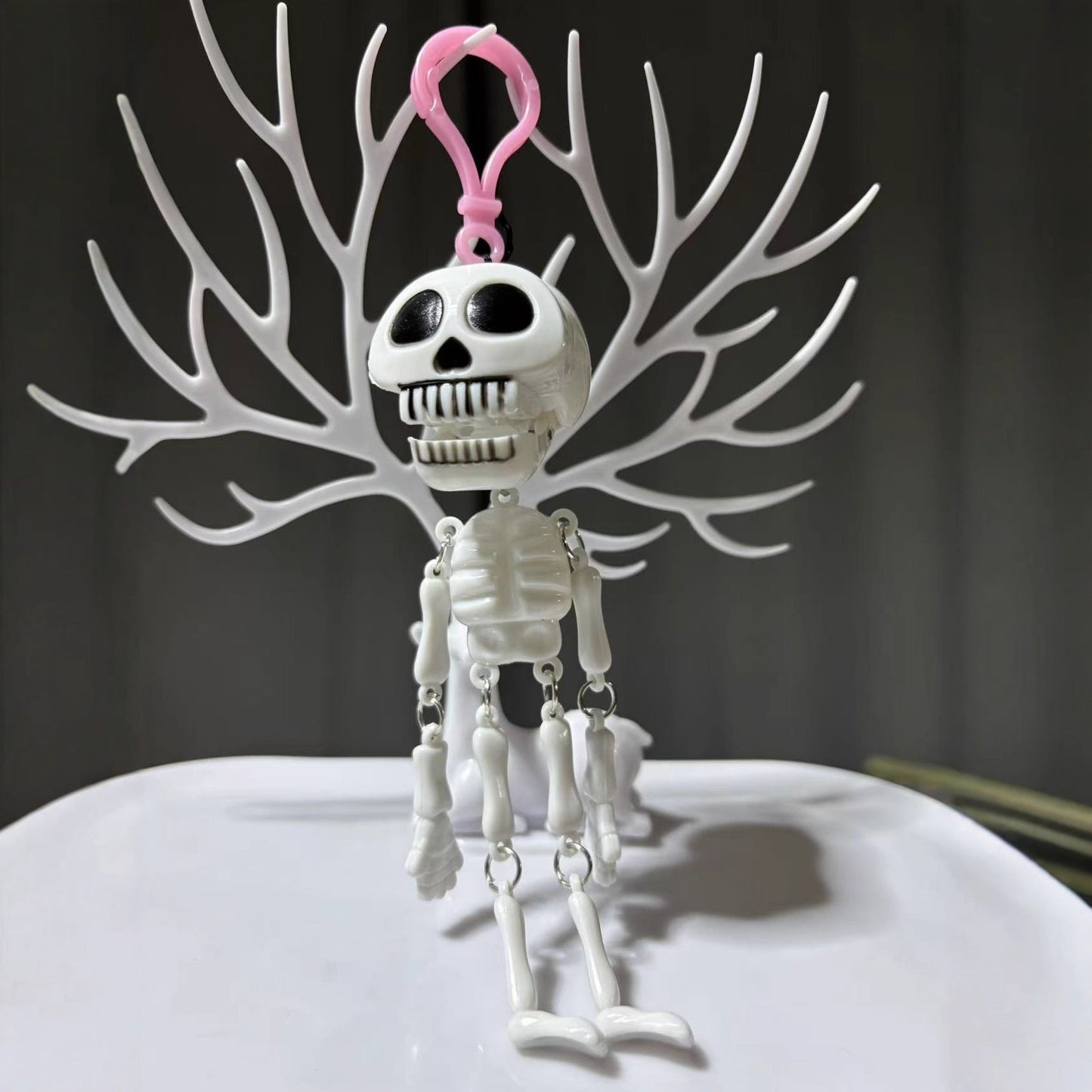 💀✨Pull-String Skeleton Keychain – Viral Funny Fidget Toy & Bag Charm