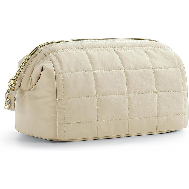 Large Capacity Quilted Travel Makeup Bag – Portable Cosmetic & Toiletry Organizer for Women