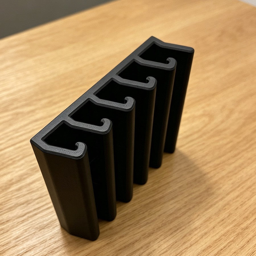 Black five-slot under-shelf lid organizer